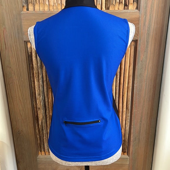 Biemme Sport Women Cycling Sleeveless Jersey, Size Medium, 3/4 Front Zipper - Picture 4 of 9